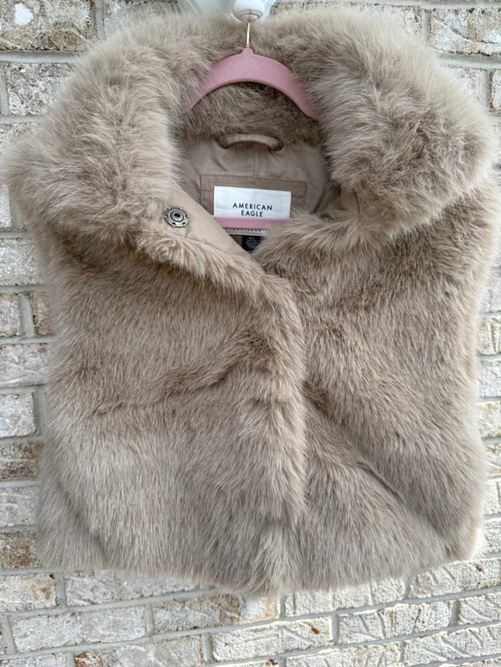 American Eagle Faux Fur Vest , NWT , Sz XS